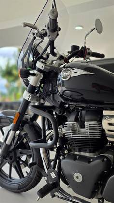 ROYAL ENFIELD METEOR 650 ASTRAL 